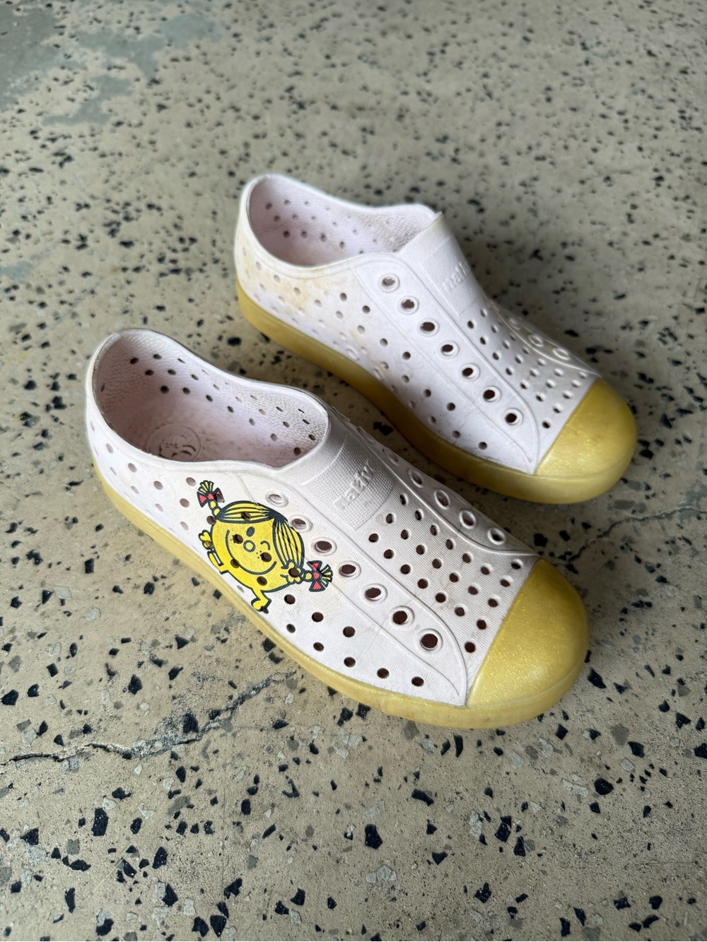 Kids native shoes 13